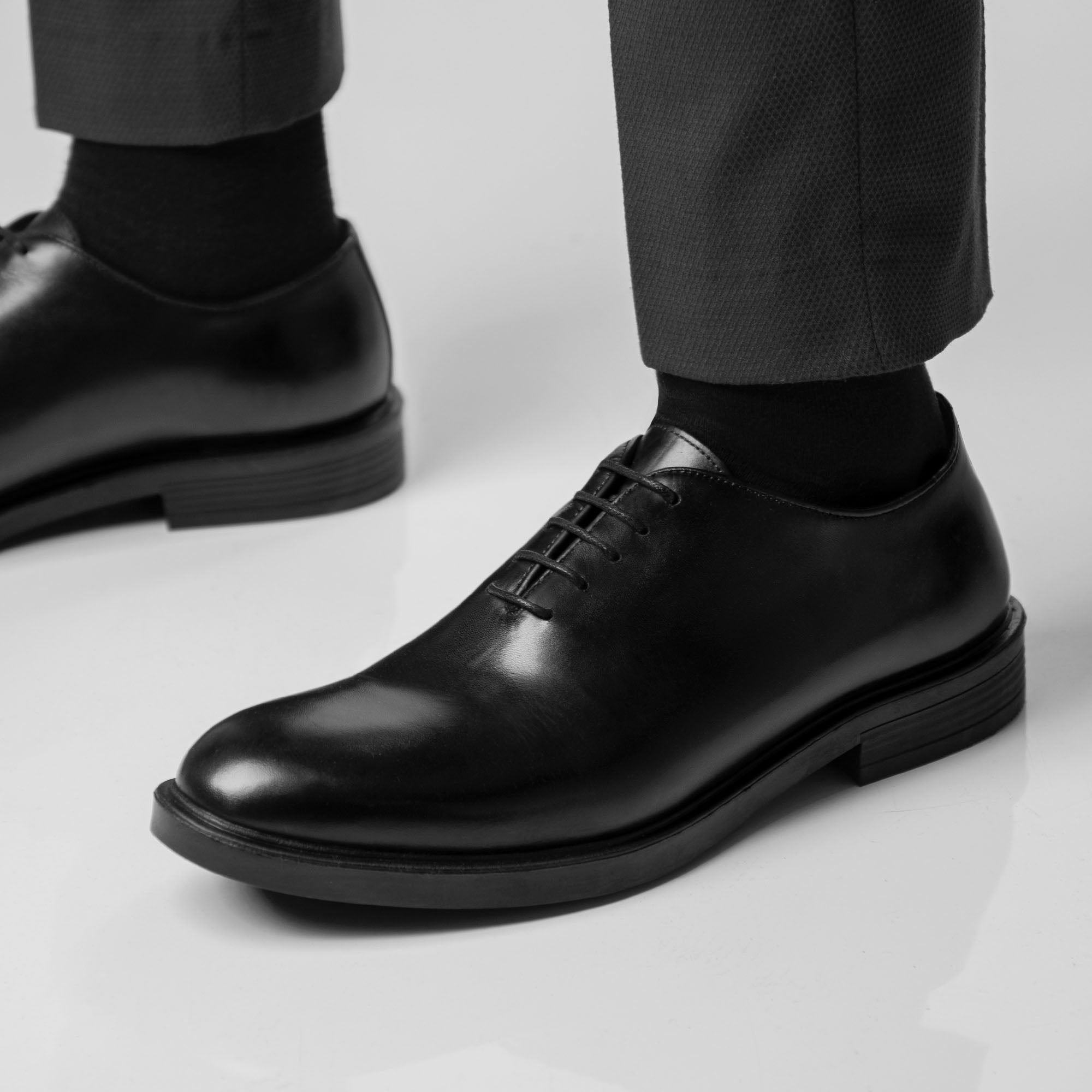 Oxford Whole Cut Shoes - Black – brioshoes