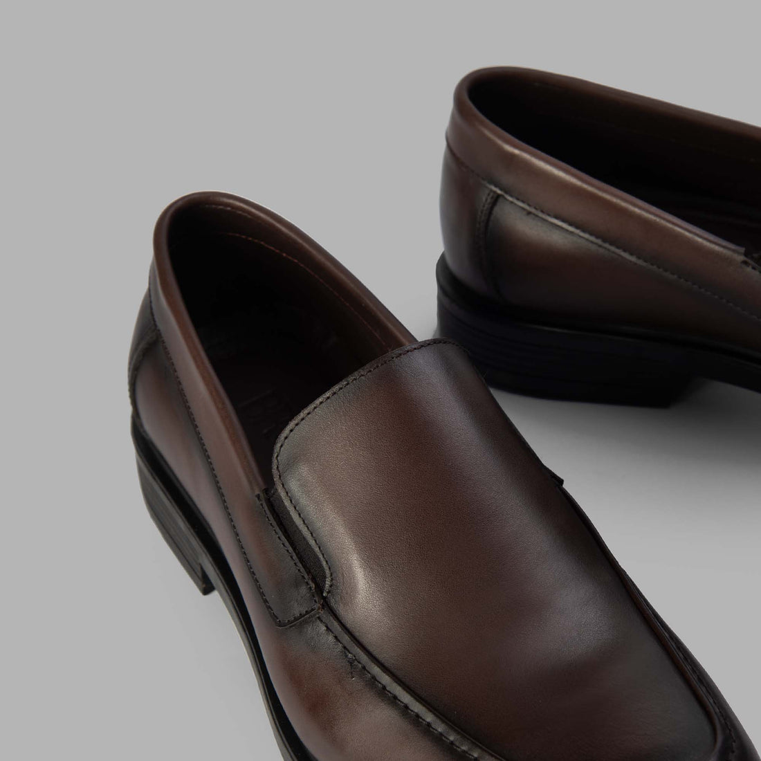 BRIO Genuine Leather Moc Toe Loafers