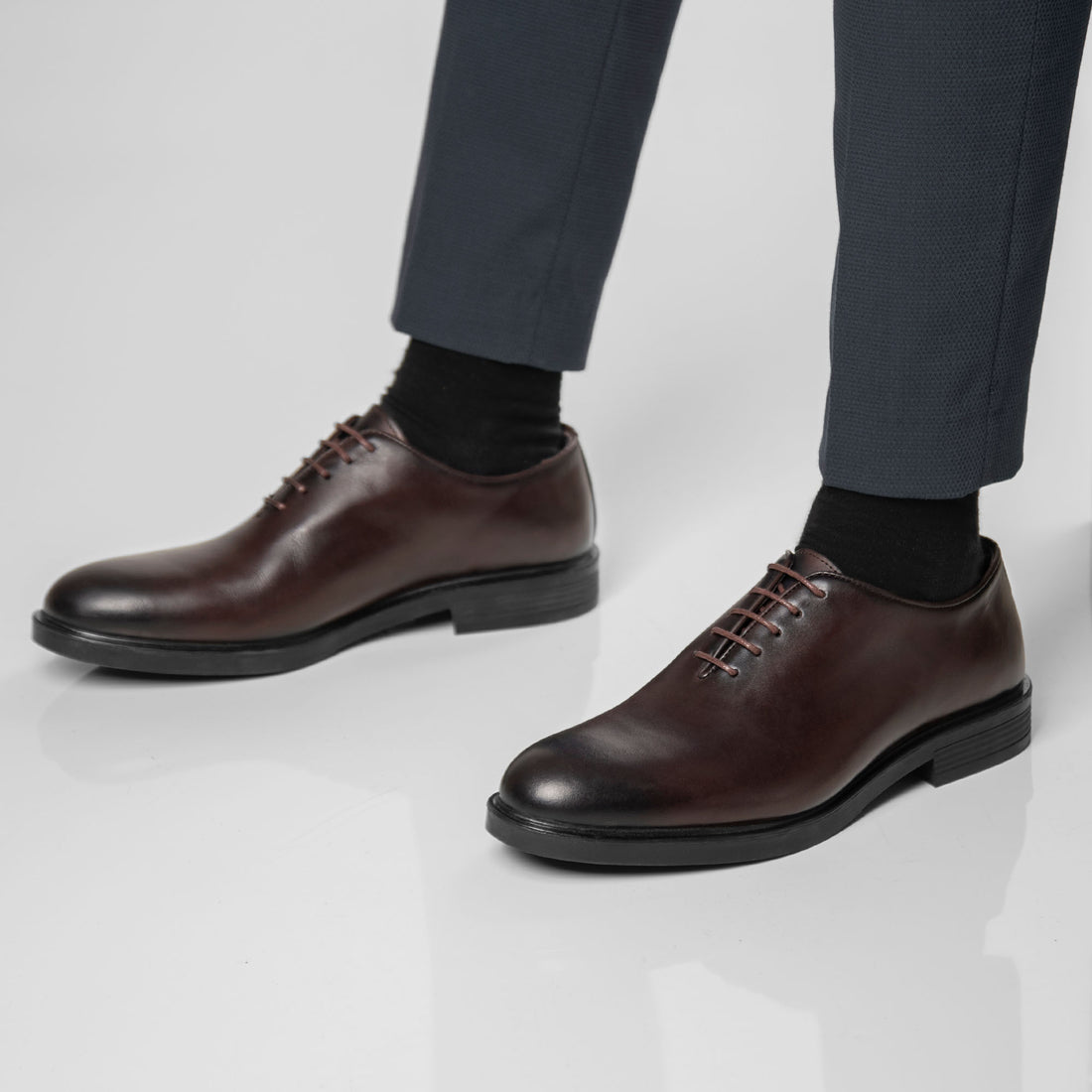 Oxford Whole Cut Shoes - Brown